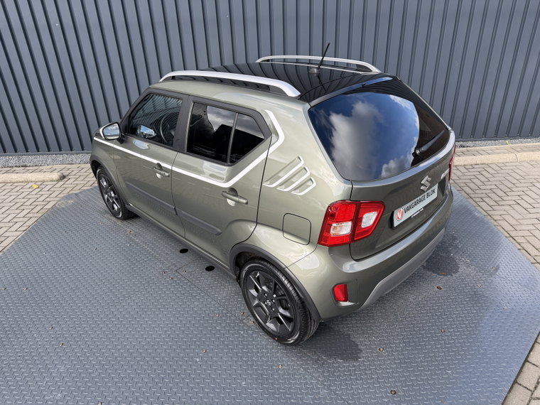 Vehicle Image 13