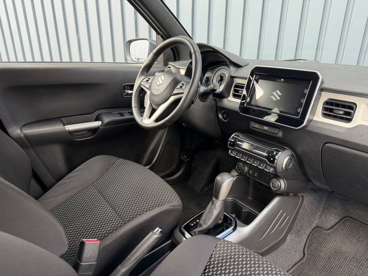 Vehicle Image 15