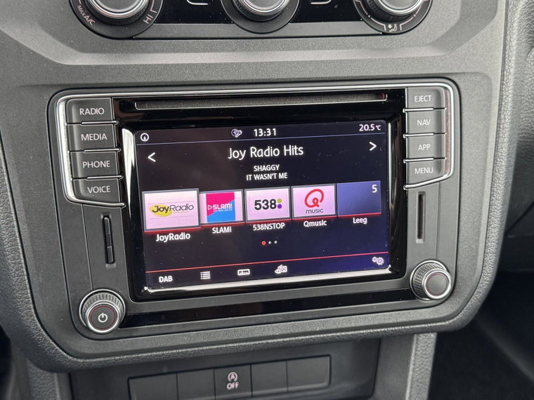 Vehicle Image 18