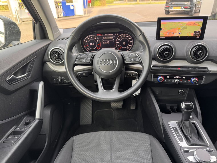 Vehicle Image 23