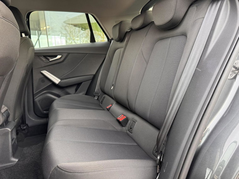 Vehicle Image 31