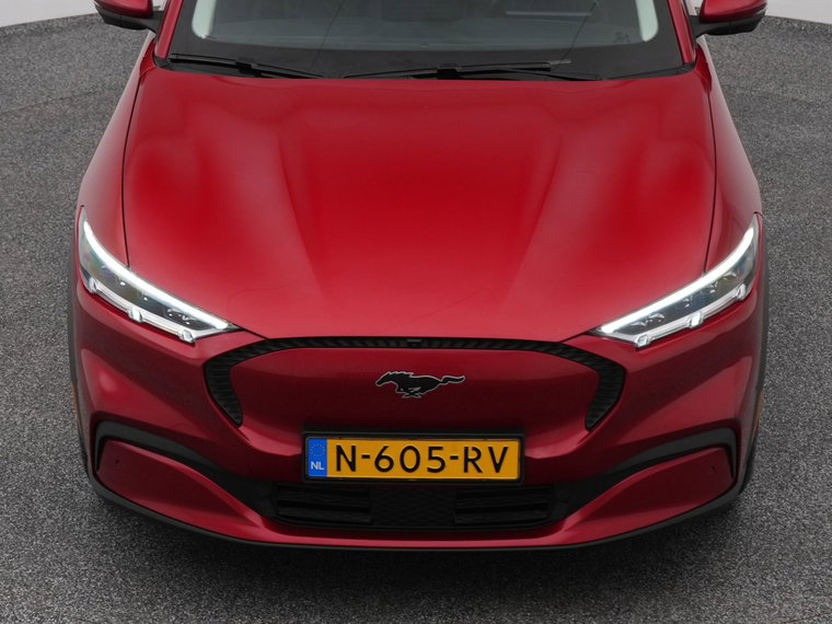 Vehicle Image 31