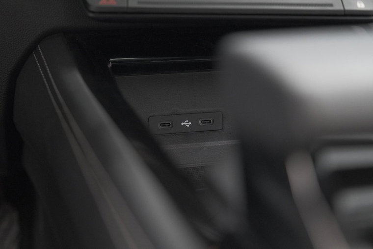 Vehicle Image 53