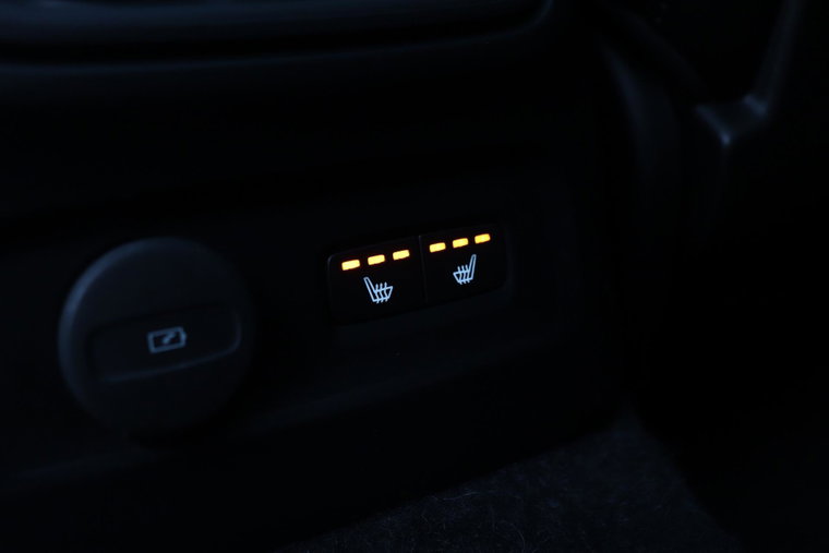 Vehicle Image 47
