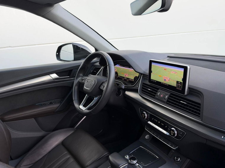 Vehicle Image 33