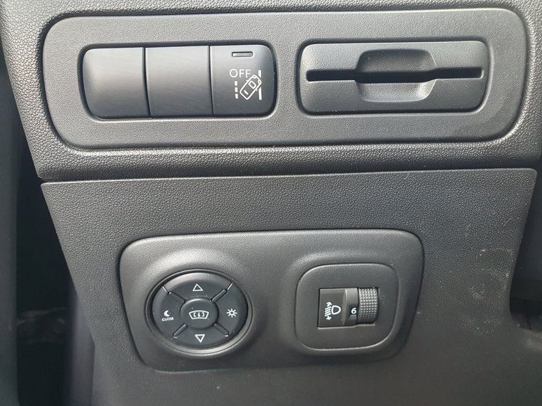 Vehicle Image 40