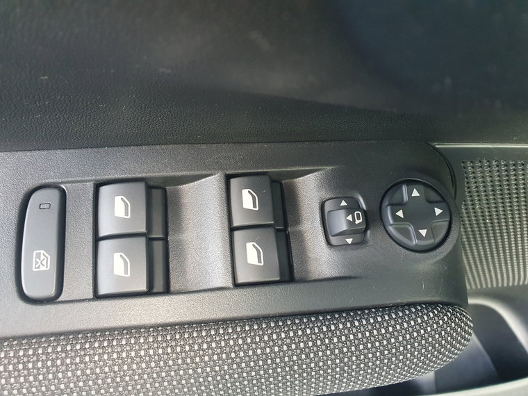 Vehicle Image 41
