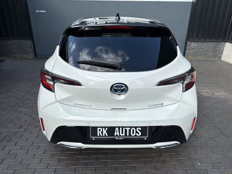 Vehicle Image 15