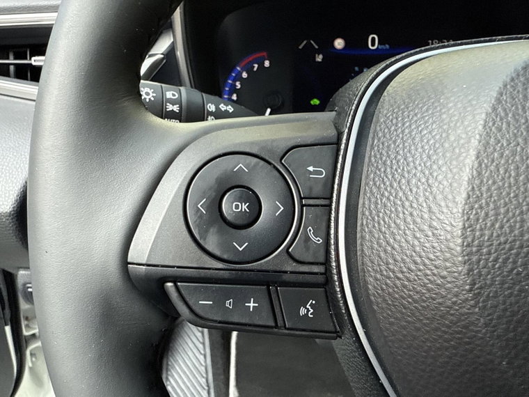Vehicle Image 26
