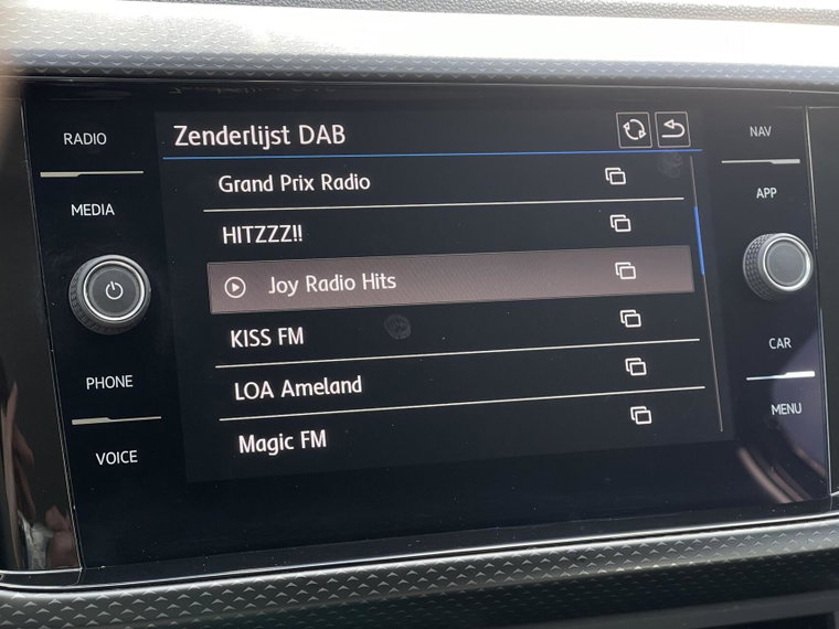 Vehicle Image 21