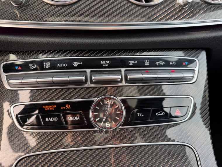 Vehicle Image 45