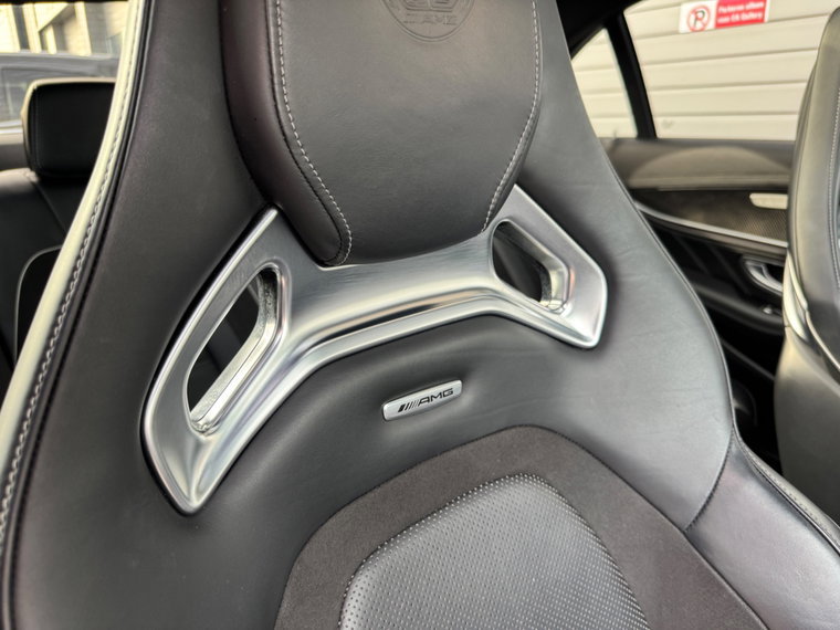 Vehicle Image 60