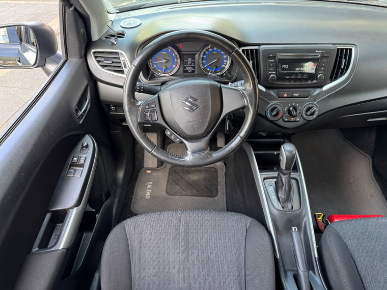Vehicle Image 16