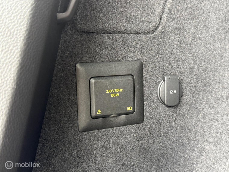 Vehicle Image 53