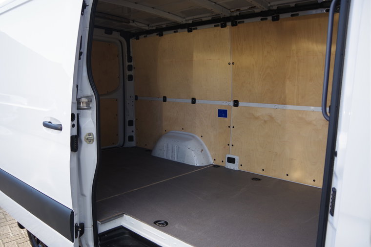 Vehicle Image 19