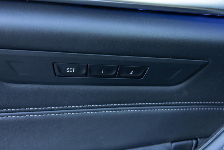 Vehicle Image 46
