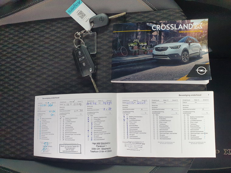 Vehicle Image 13