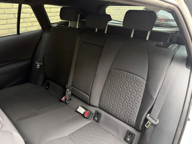 Vehicle Image 14