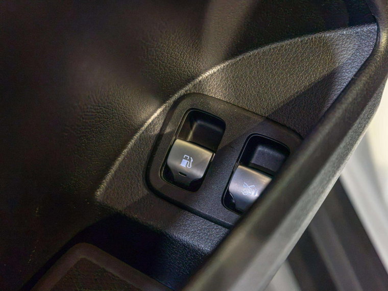 Vehicle Image 39