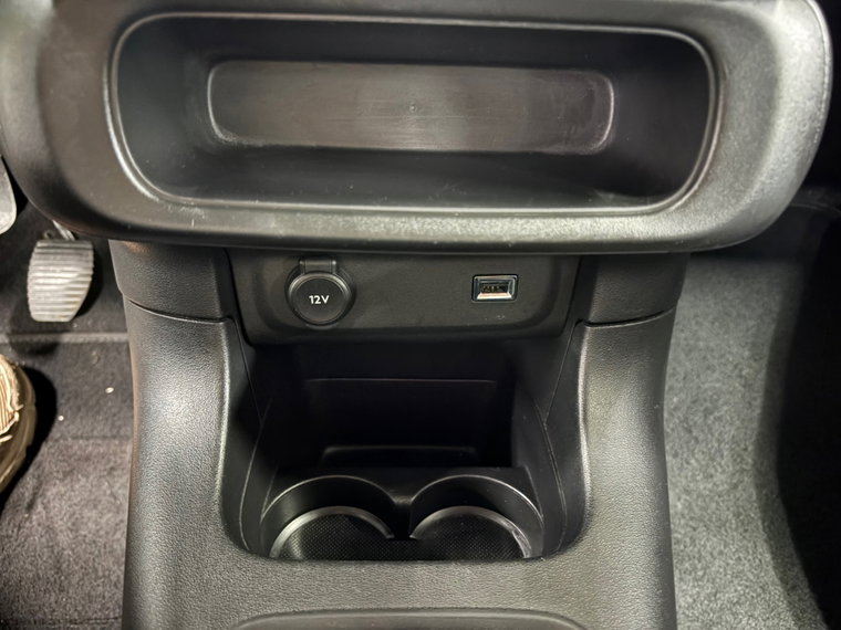 Vehicle Image 28