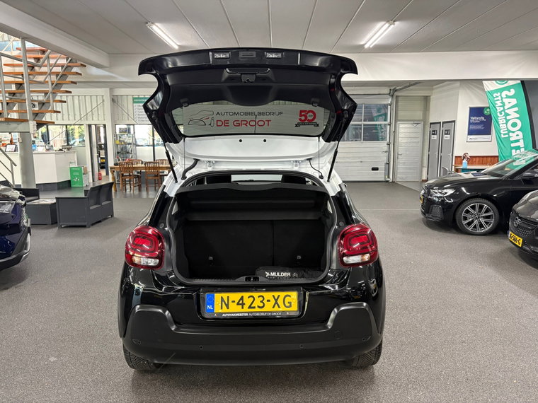 Vehicle Image 35