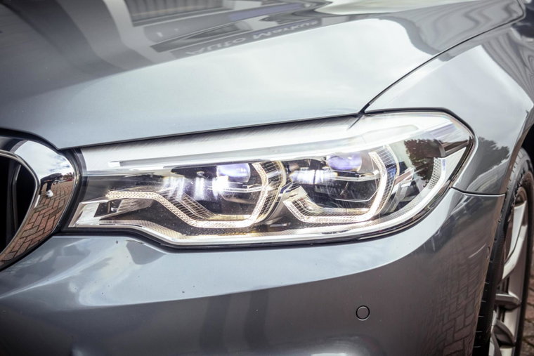 Vehicle Image 9