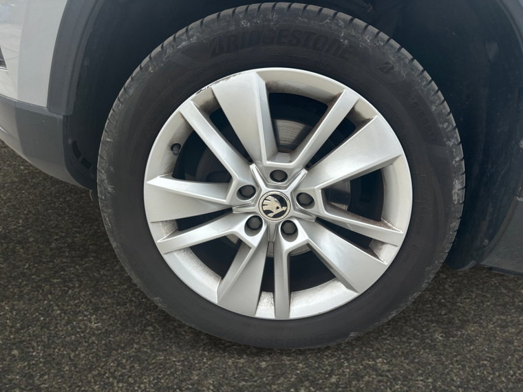 Vehicle Image 22