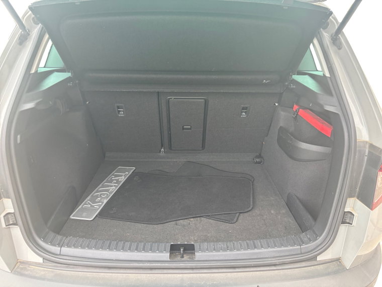 Vehicle Image 26