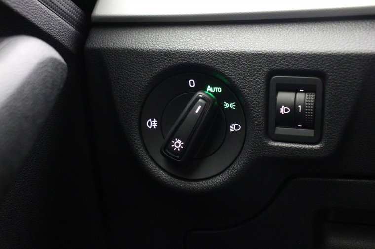 Vehicle Image 27