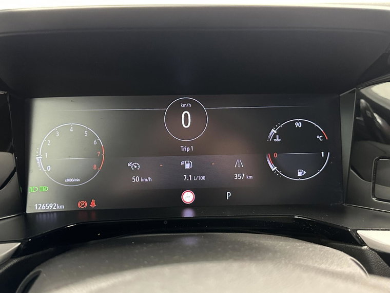 Vehicle Image 25