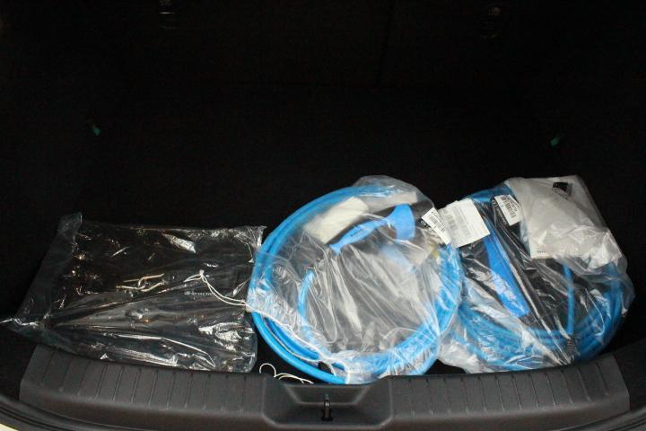 Vehicle Image 26