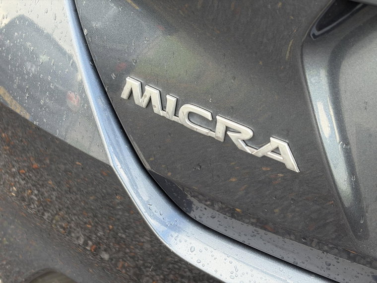 Vehicle Image 36