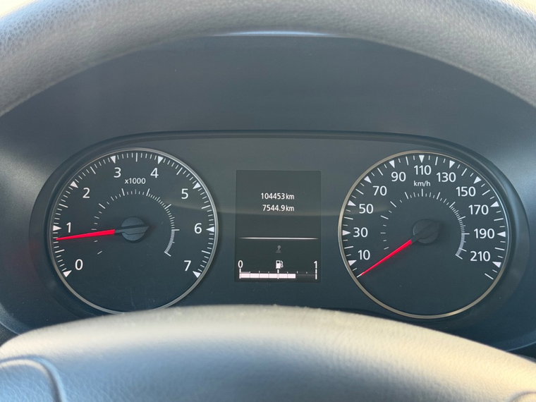 Vehicle Image 23