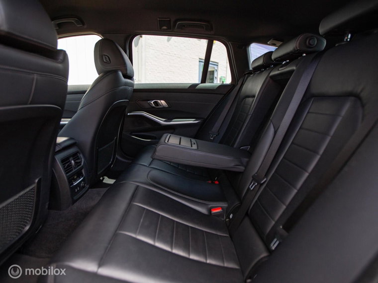 Vehicle Image 40
