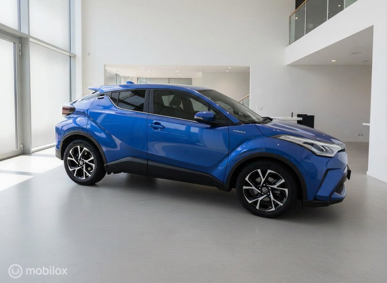 Vehicle Image 11
