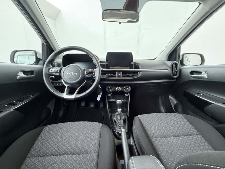 Vehicle Image 37