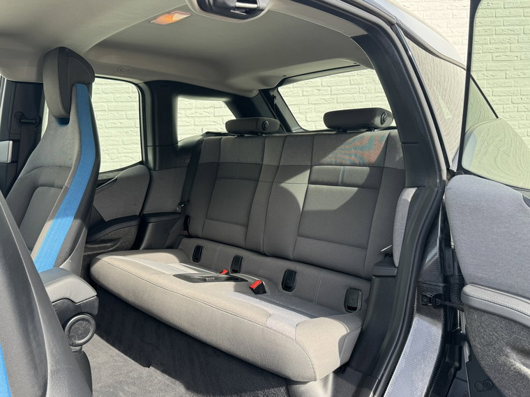 Vehicle Image 28