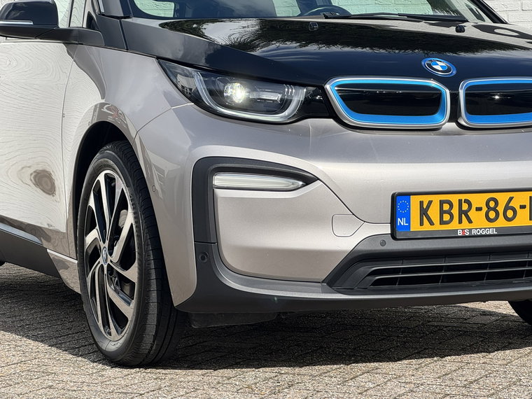 Vehicle Image 39