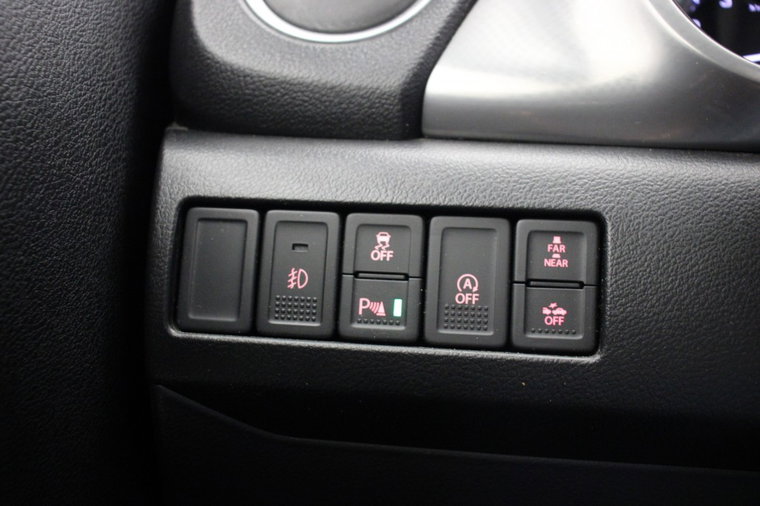 Vehicle Image 30