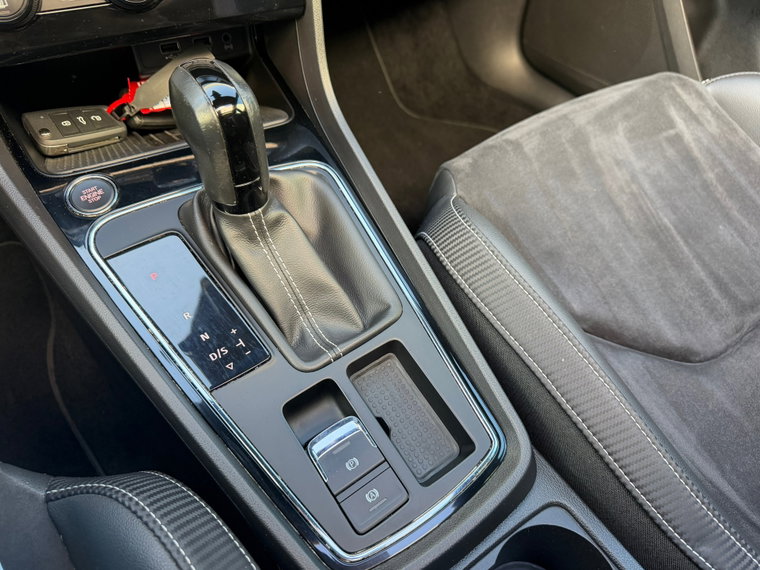 Vehicle Image 37