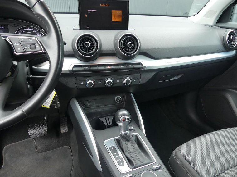 Vehicle Image 20