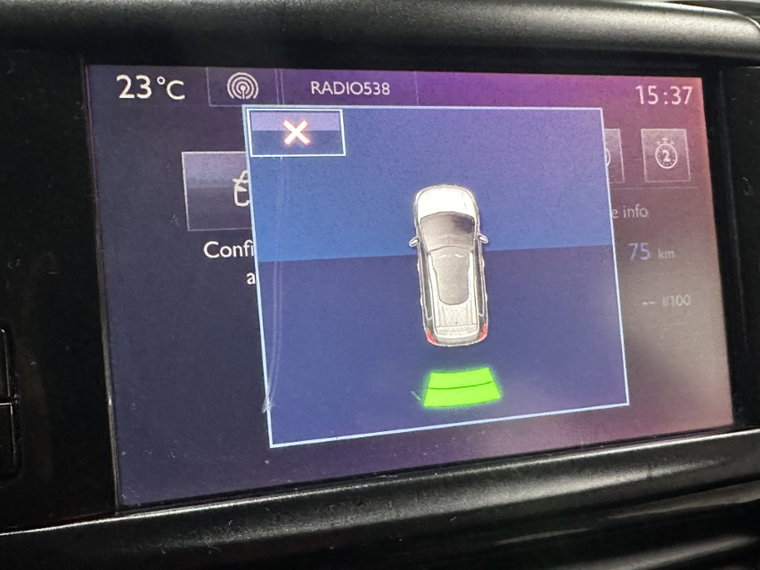 Vehicle Image 19