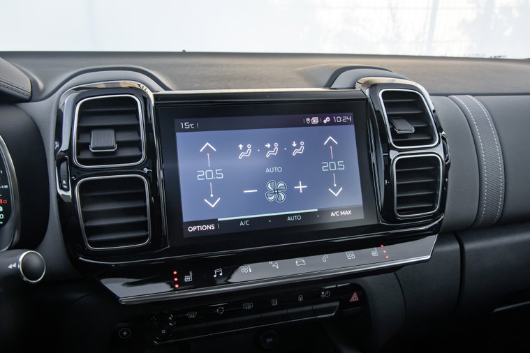 Vehicle Image 38
