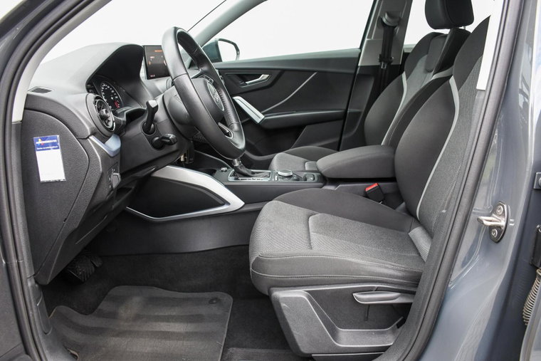 Vehicle Image 37