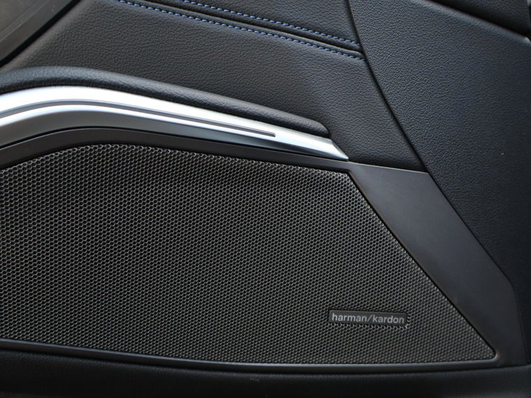 Vehicle Image 35