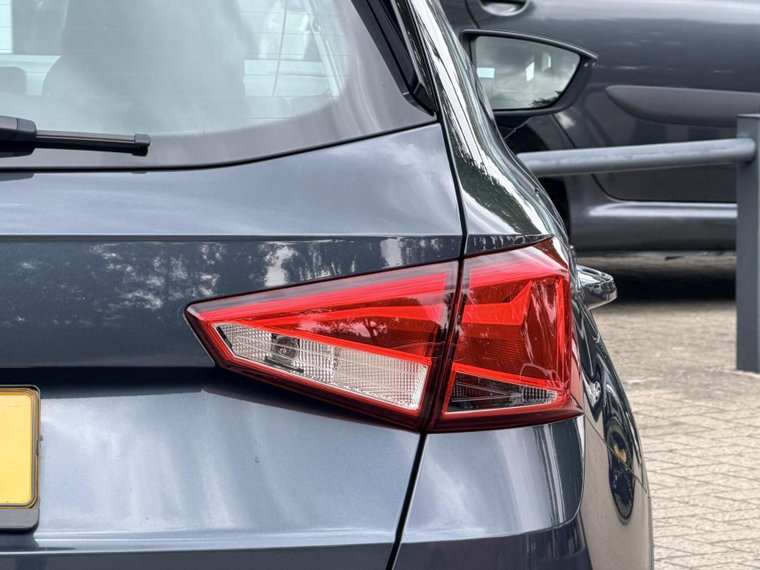 Vehicle Image 17