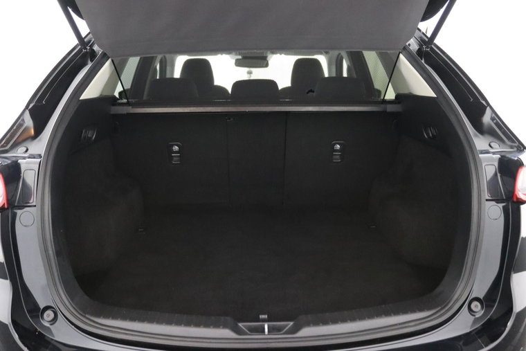 Vehicle Image 38