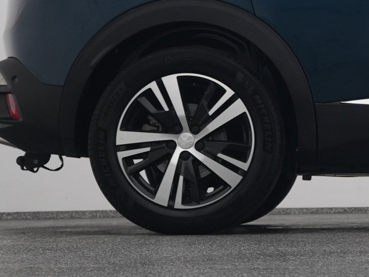 Vehicle Image 41