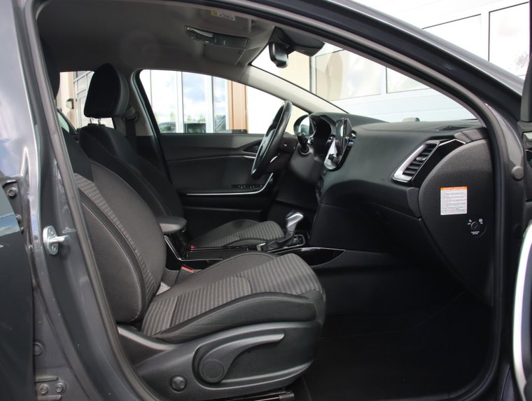 Vehicle Image 40