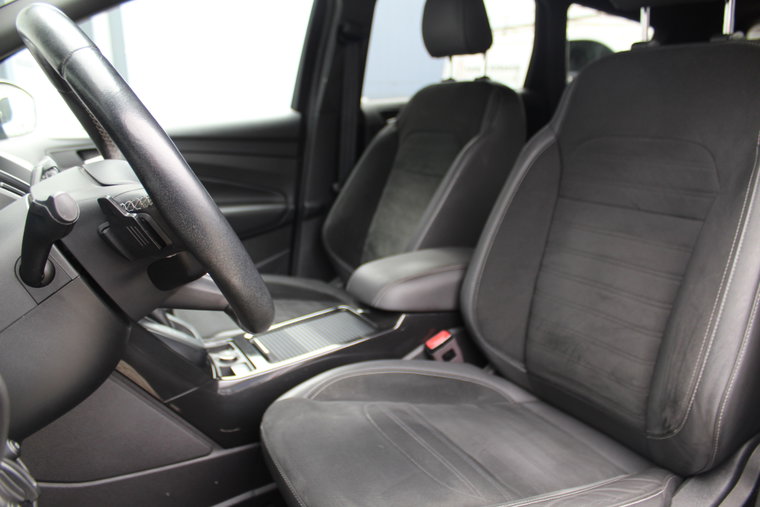 Vehicle Image 37